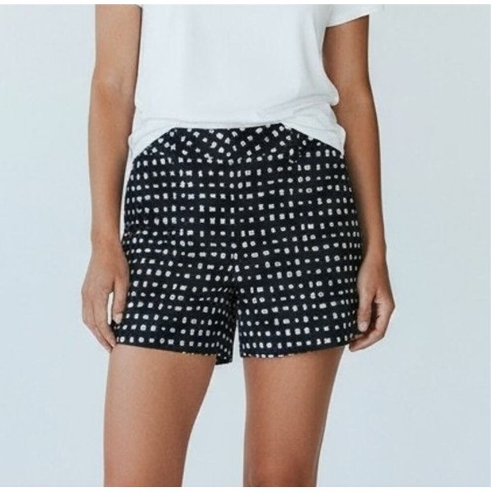 Tommy Hilfiger Womens Size 8 Navy Blue White Check Shorts 100% Cotton